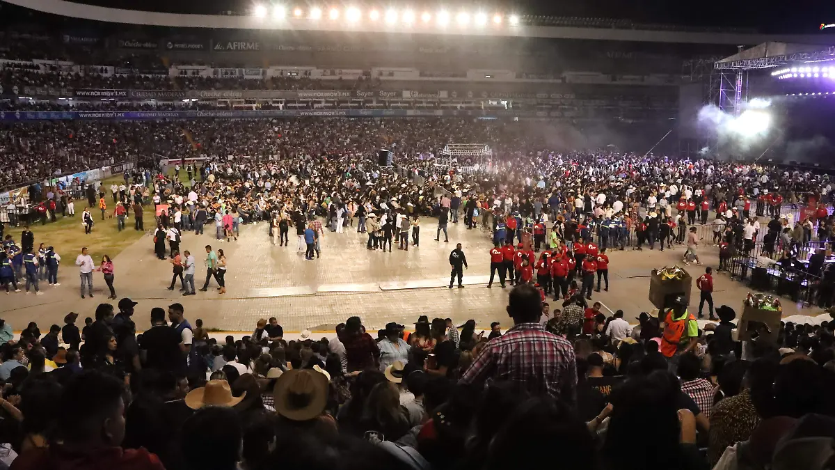 230610_CARIN LEON_CANCELACION DE CONCIERTO