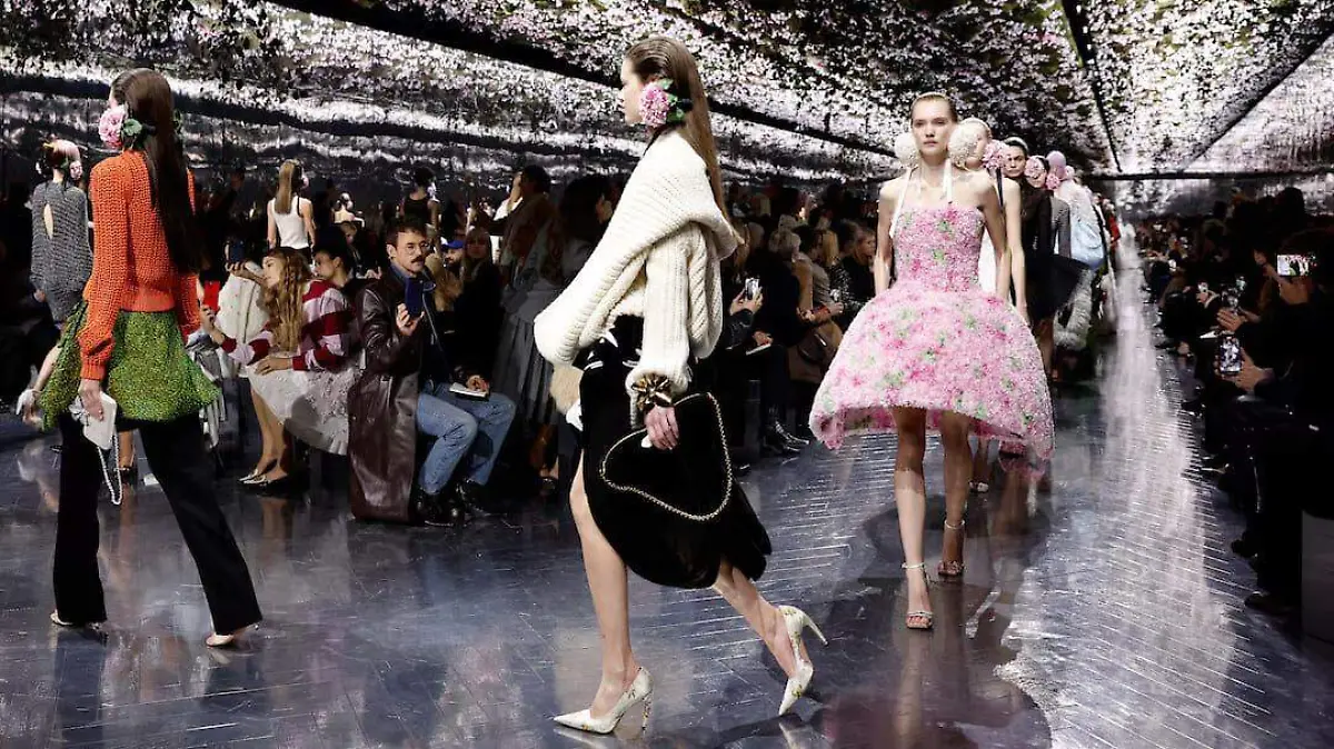 cb7b172d-e8ee-4af0-a76b-a4b5e3798829