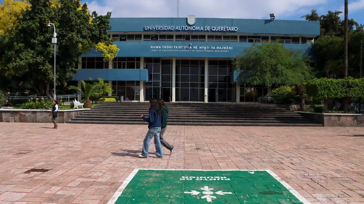 73104581-1ee0-43e5-9e48-ee3c06583b47