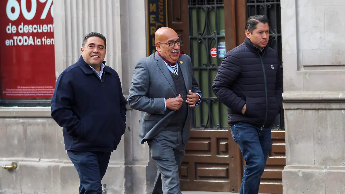 260205_PIO X SECRETARIO DE OBRAS_IS-1