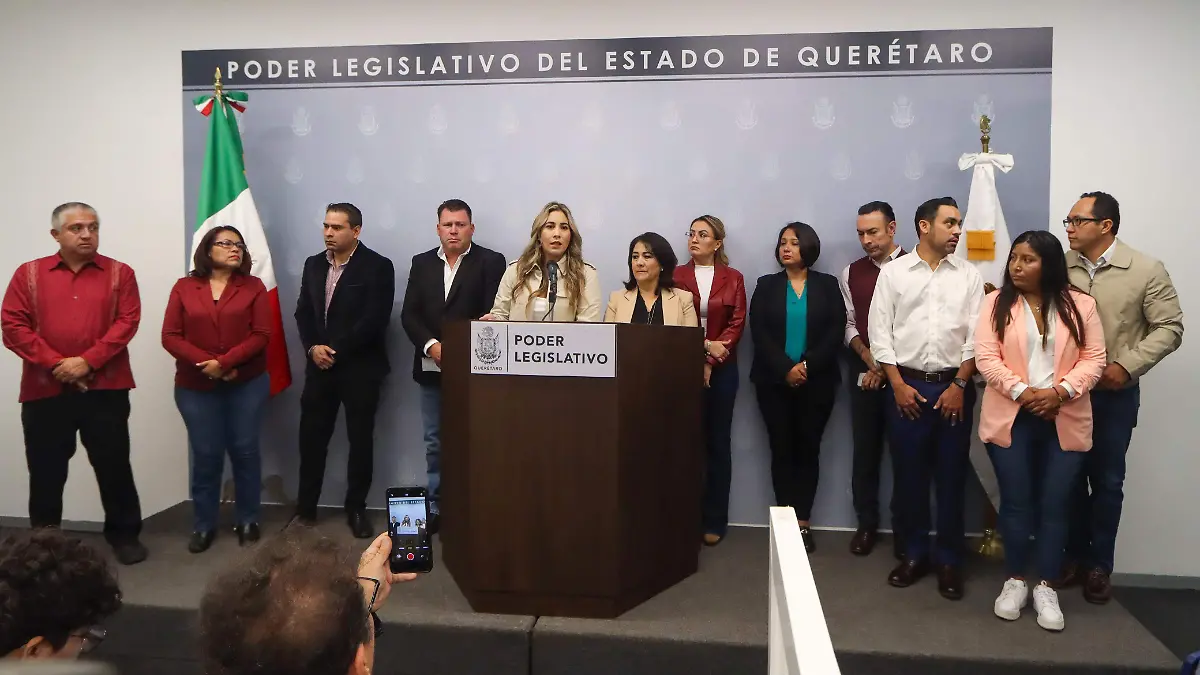 LA BANCADA DE MORENA