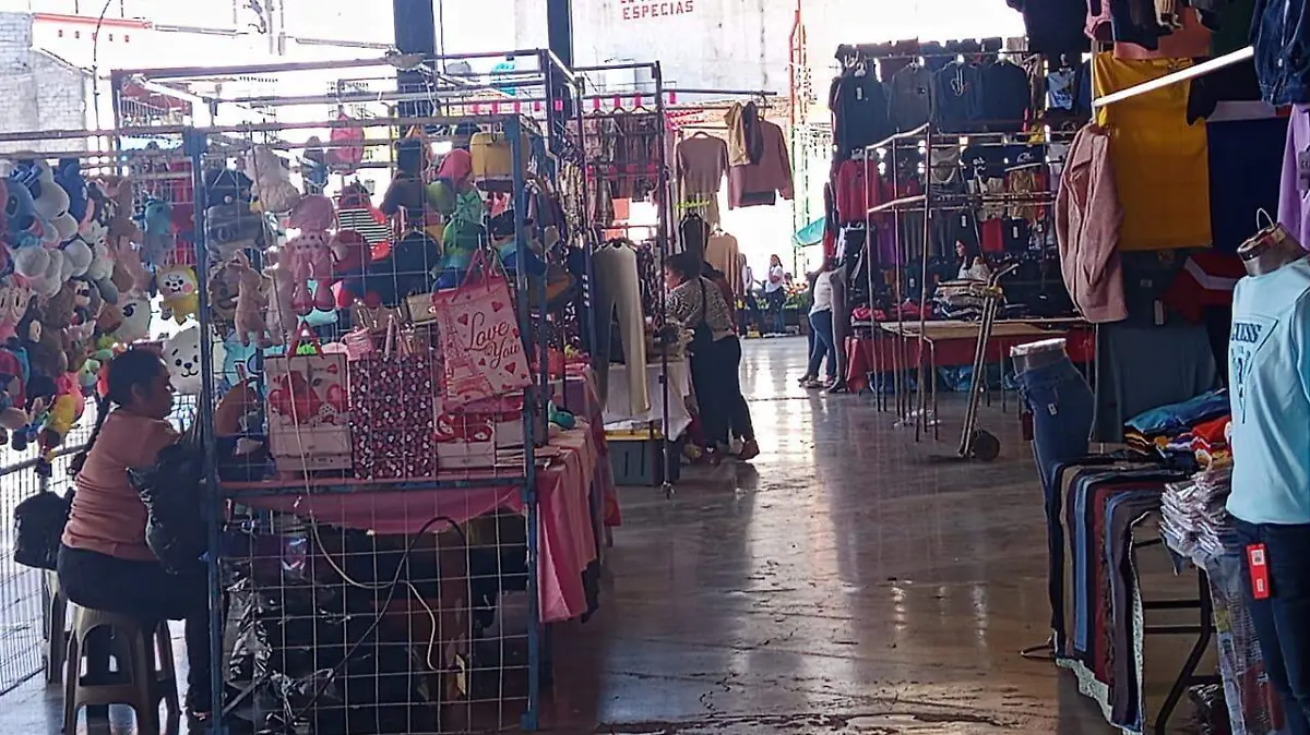 COMERCIANTES OFRECERAN