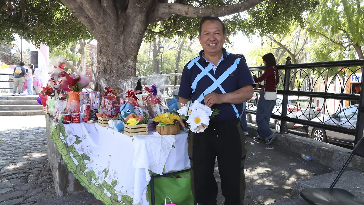 260213_COMERCIOS AMBULANTES DIA DEL AMOR_HA_8