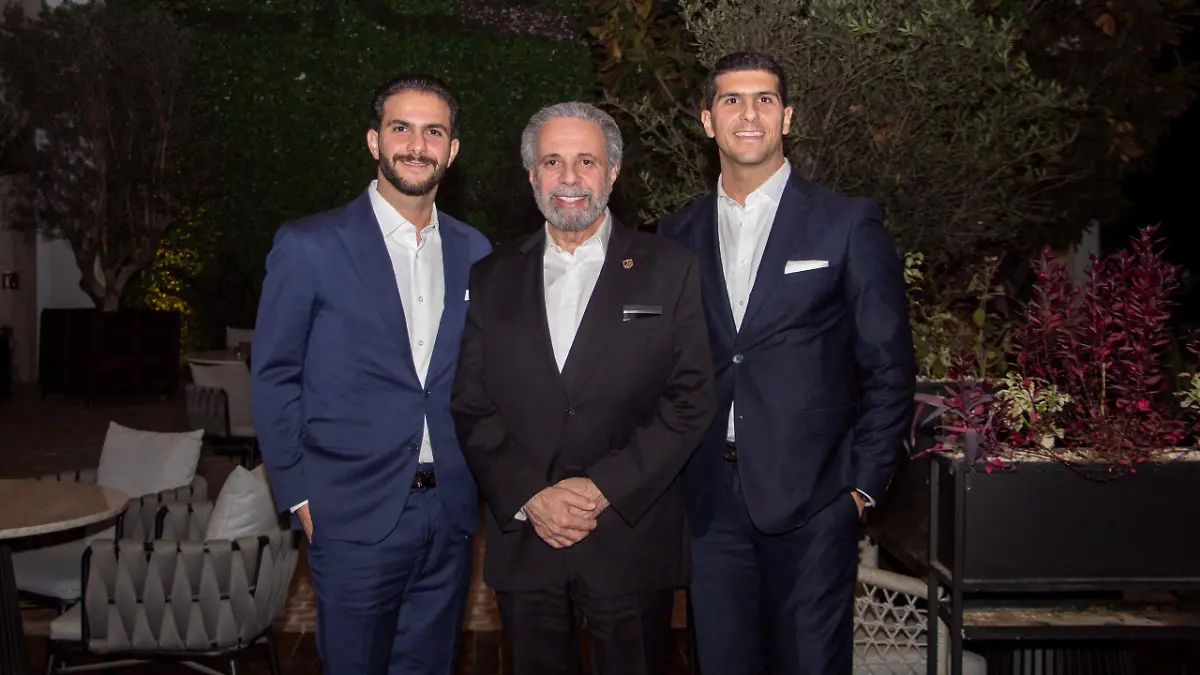 56435586-1b49-4b98-817e-e8cd98b69ad5