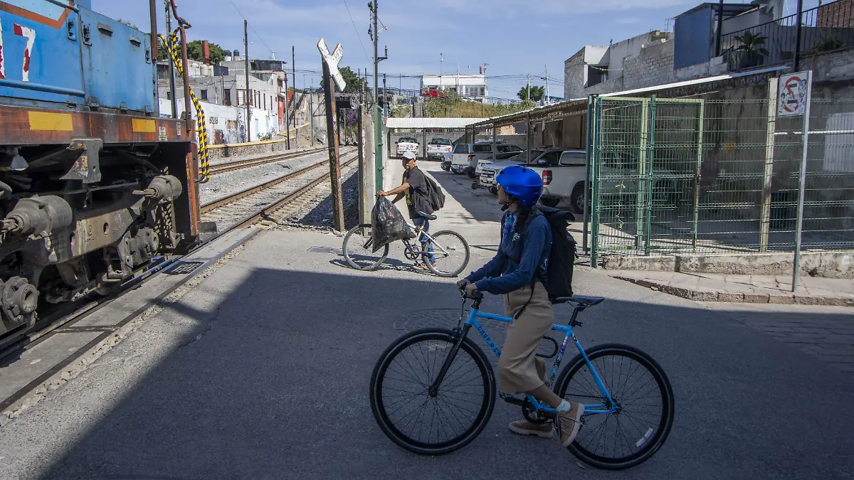 251024_ZONA PARADA RAPIDA TREN MEXICO QUERETARO_IS _5
