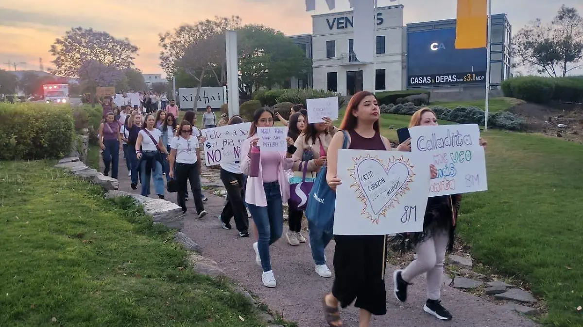 c8eaf161-d842-4a43-8532-2a235805a839