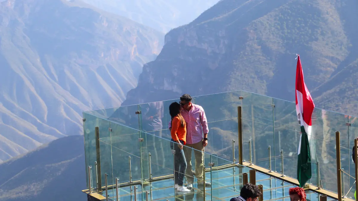 260103_MIRADOR DE CRISTAL PINAL DE AMOLES_IS-5