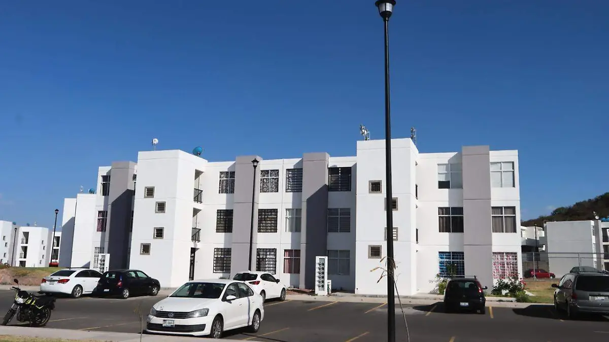 83cb8448-b26c-4fc0-b309-984ed5a7660d