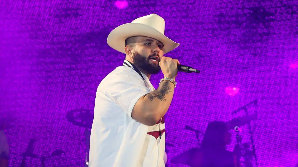 fb186094-a5aa-4aba-9073-fc6c0f54d8c9