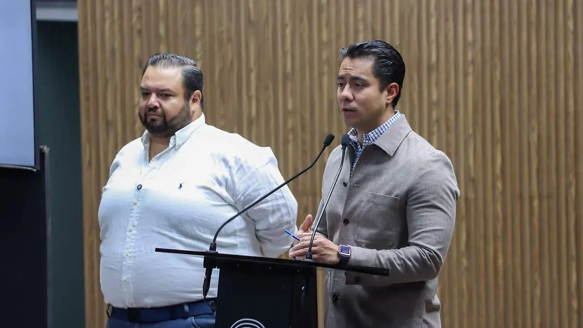 4772d863-4eb4-4b20-86ef-2161a6a73881