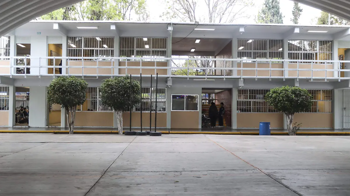 250220_PROHIBICION DE CELULARES EN ESCUELAS_ALUMNOS_IS_2