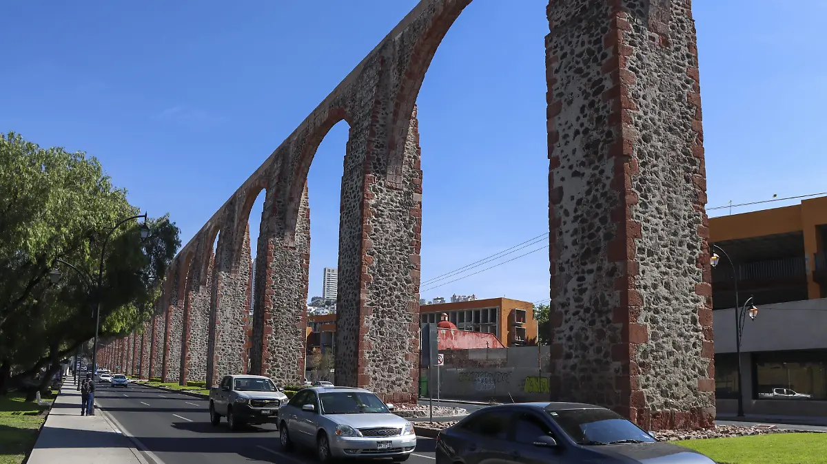 EL ACUEDUCTO