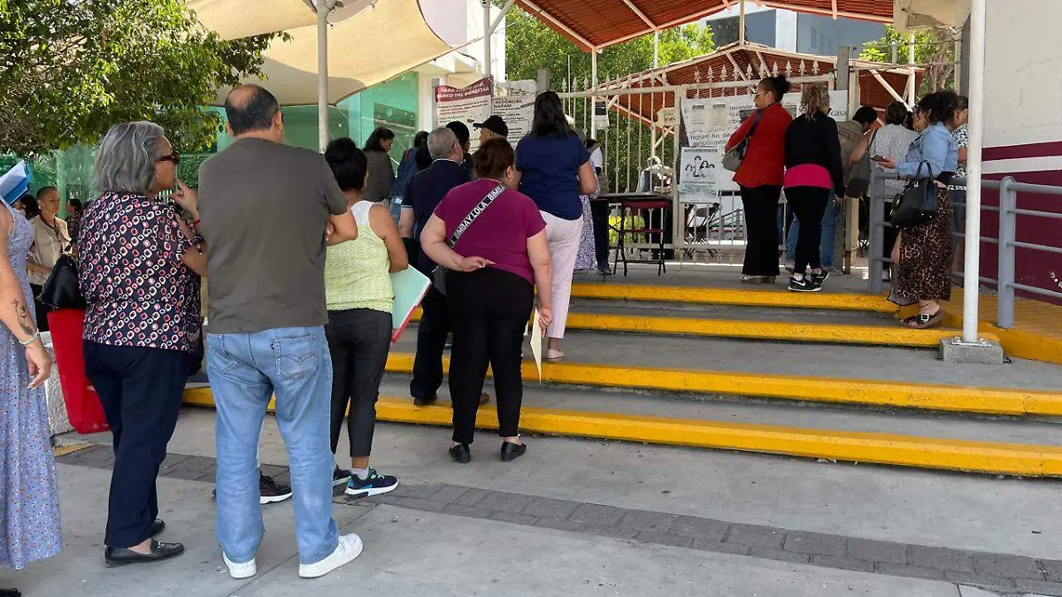 ADULTOS MAYORES