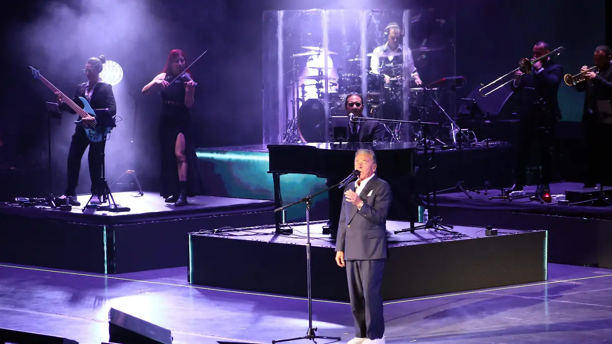 290426_CONCIERTO RICARDO MONTANER