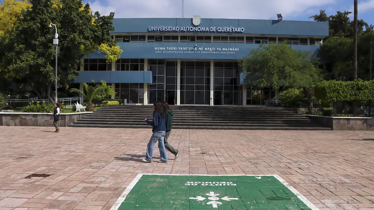 AUTORIDADES UNIVERSITARIAS