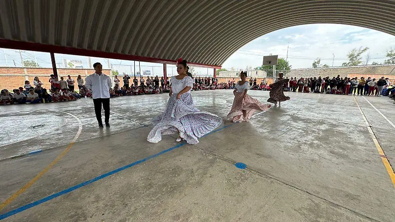 FESTIVAL