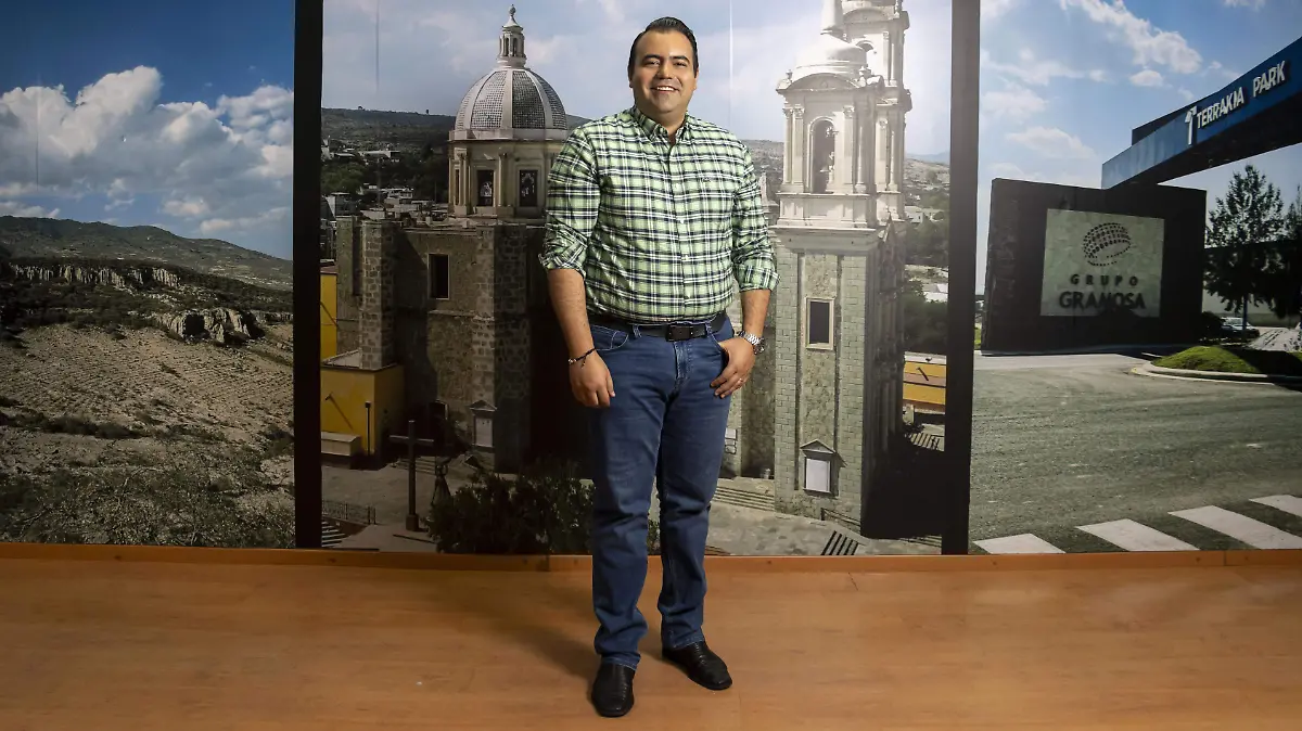 GASPAR TRUEBA presidente de Colon
