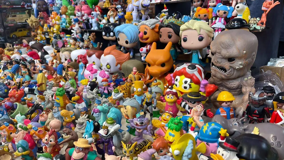 PERSONAJES