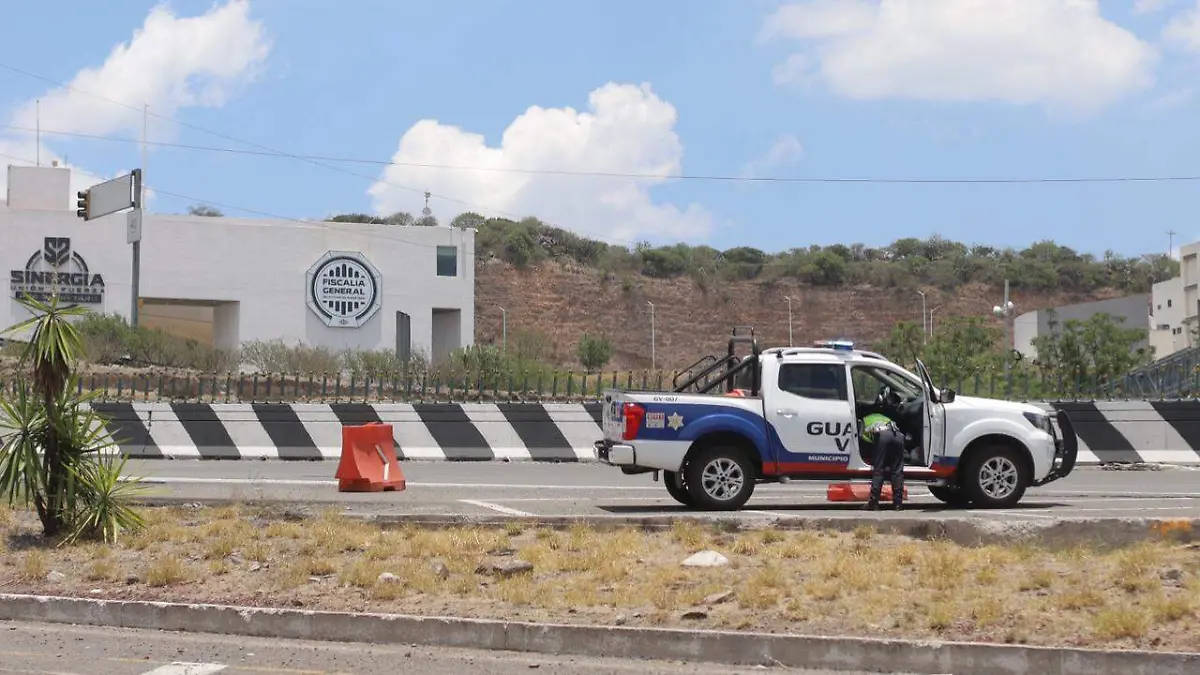 TRABAJADORES