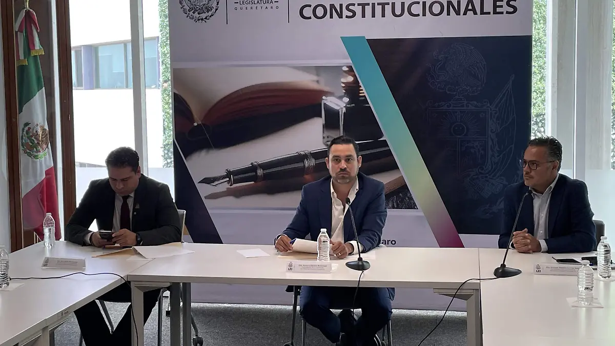 COMISION DE PUNTOS CONSTITUCIONALES