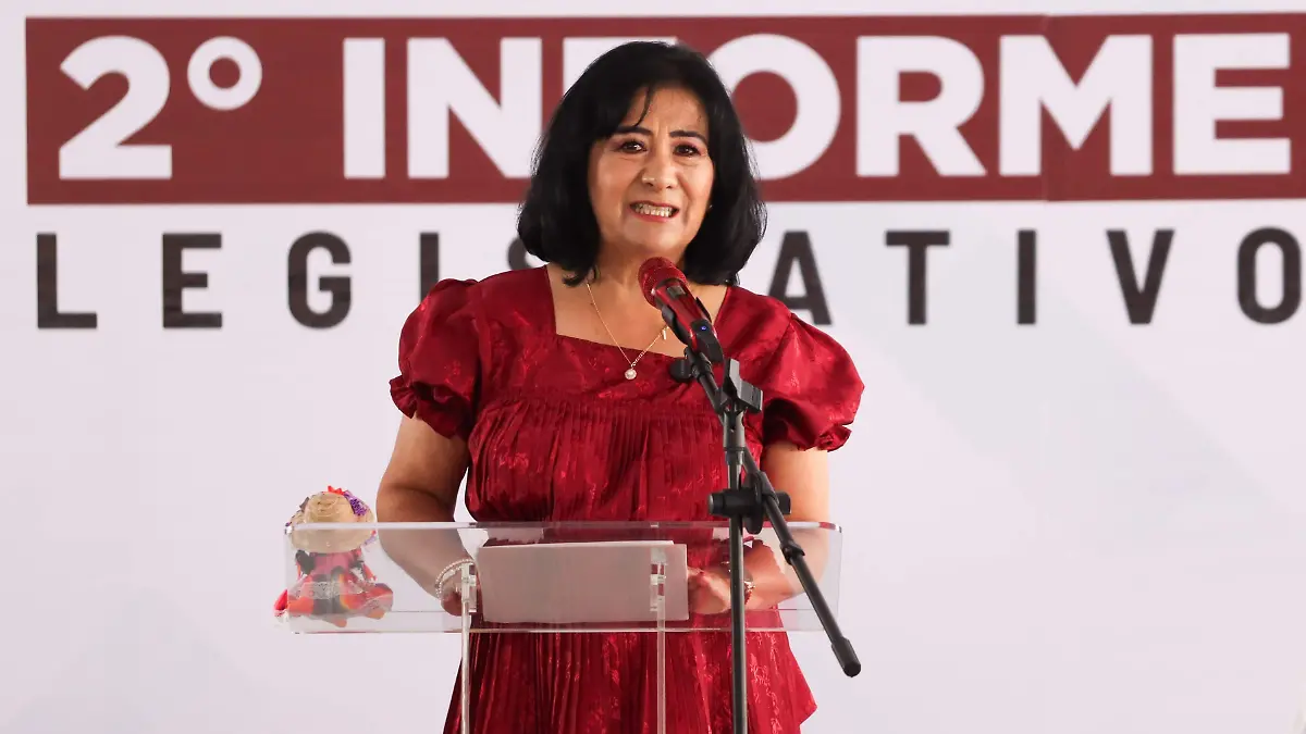 BEATRIZ ROBLES