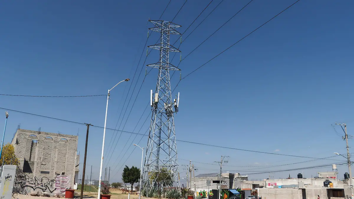 260226_POSTES DE LUZ_ENERGIA_IS-02