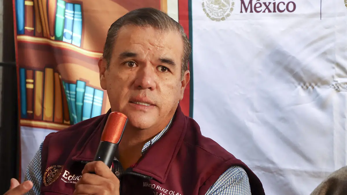 MAURICIO RUIZ