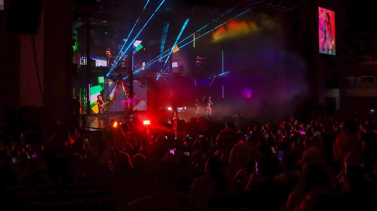 250528_ALEJANDRA GUZMAN_IS-01