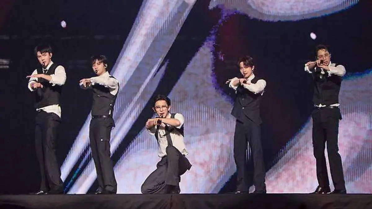 La gira mundial de EXO