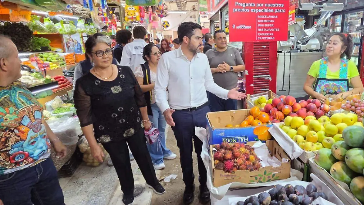 COMERCIANTES DEL