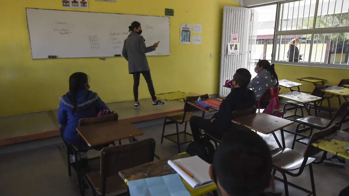 220110_REGRESO A CLASES_SECUNDARIA_EDUCACION_HA_11