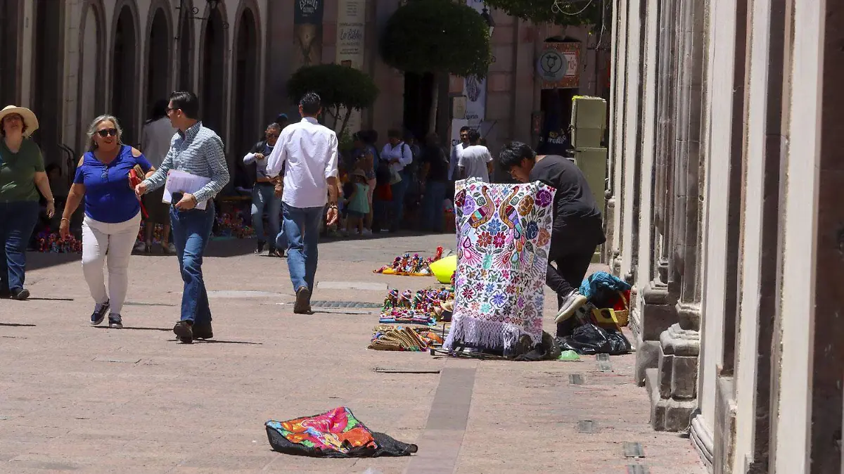 250415_ARTESANOS 5 DE MAYO_HA_3