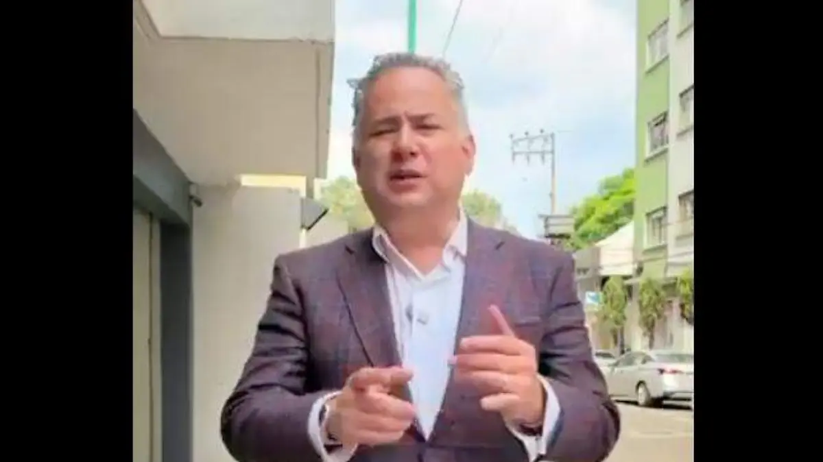 SANTIAGO NIETO