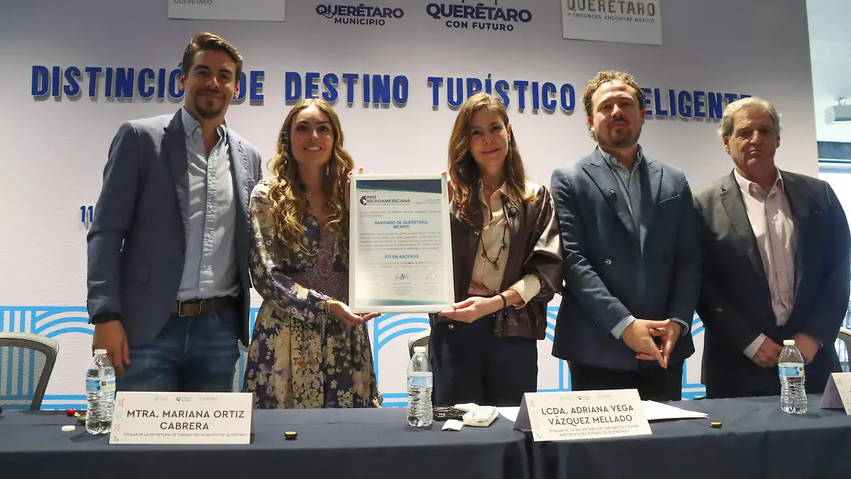 260811_DISTINCION DESTINO INTELIGENTE TURISTICO_HA_5