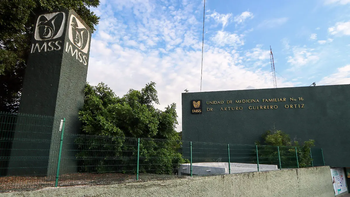 LA CLINICA IMSS 16