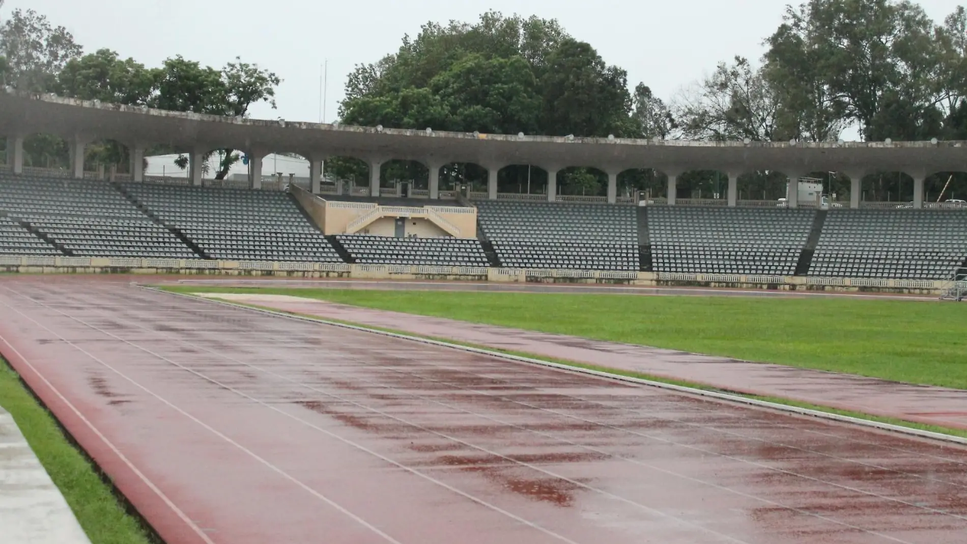 La Carrera Universitaria “Corre, trota, Camina” que tiene inscriptos más de mil 800 corredores y programada para este domingo 8 de septiembre, cambia de fech