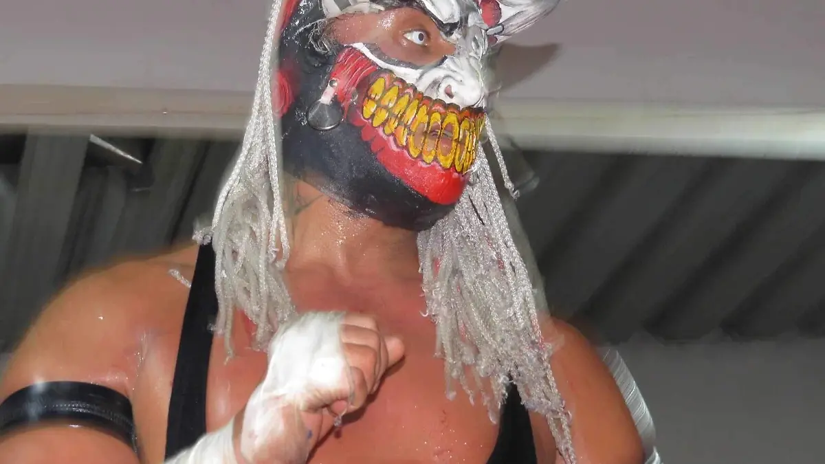 LUCHA 2