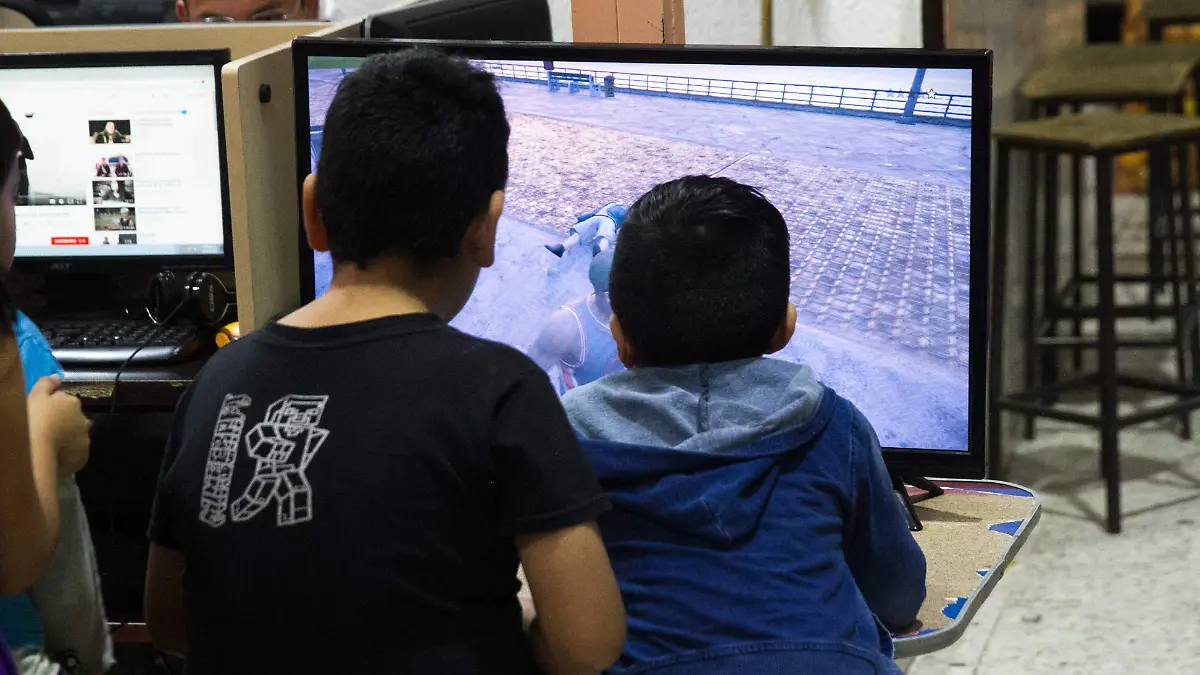 Uso excesivo de videojuegos