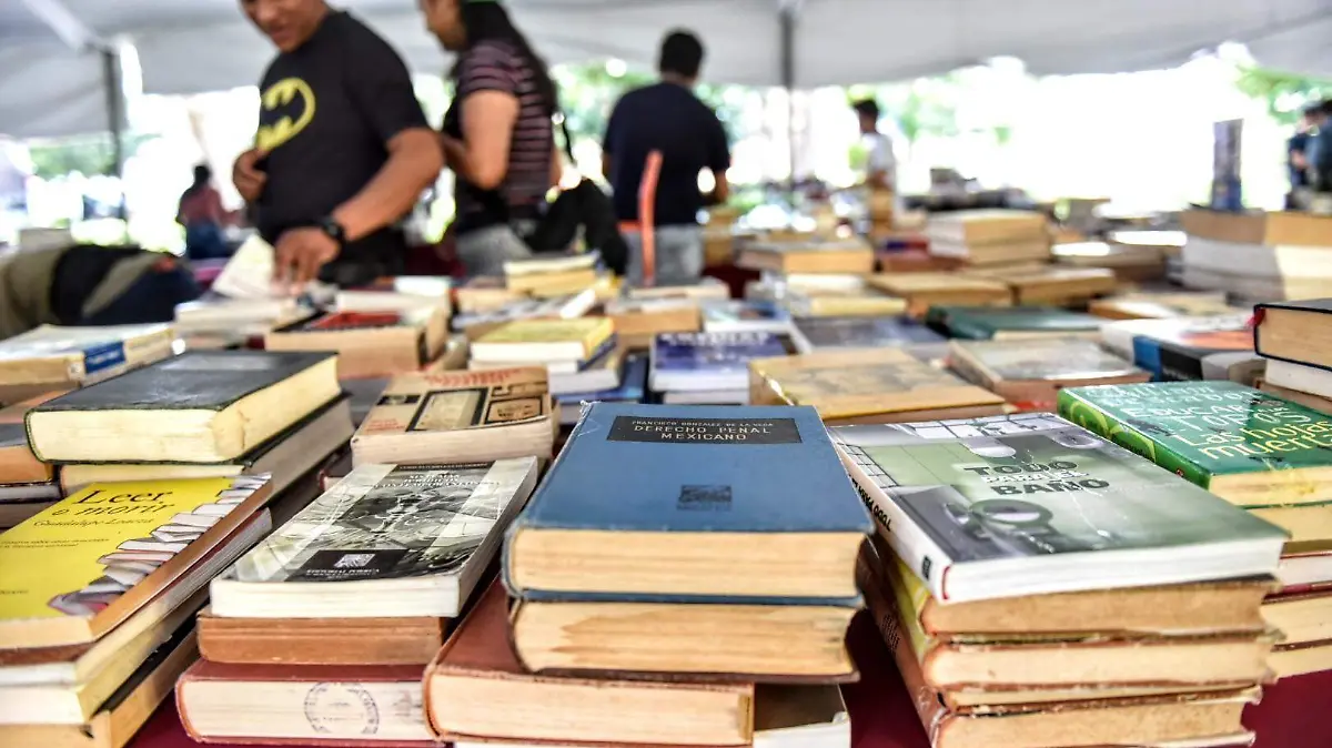 RENE-FERIA LIBRO (1)