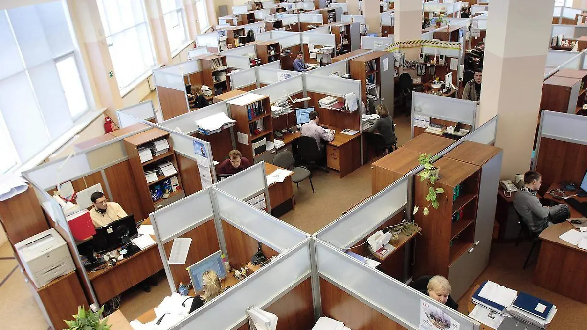 office-95311_1280