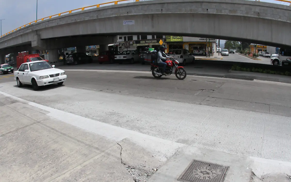 JE19042024861Puente Lazaro Cardenas (1)