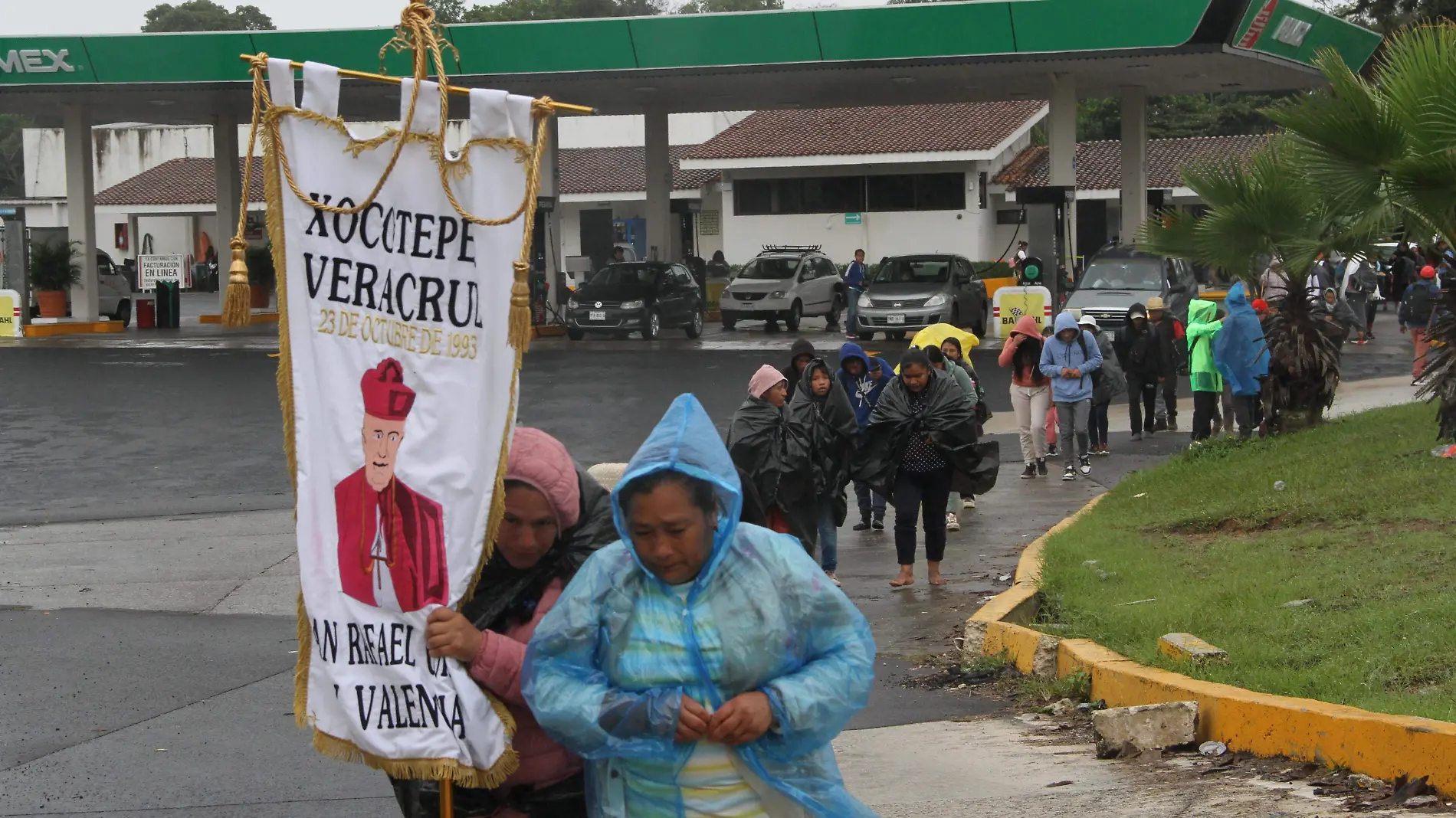 Con fe recorren horas de camino: Peregrinos narran los milagros de Guízar y Valencia