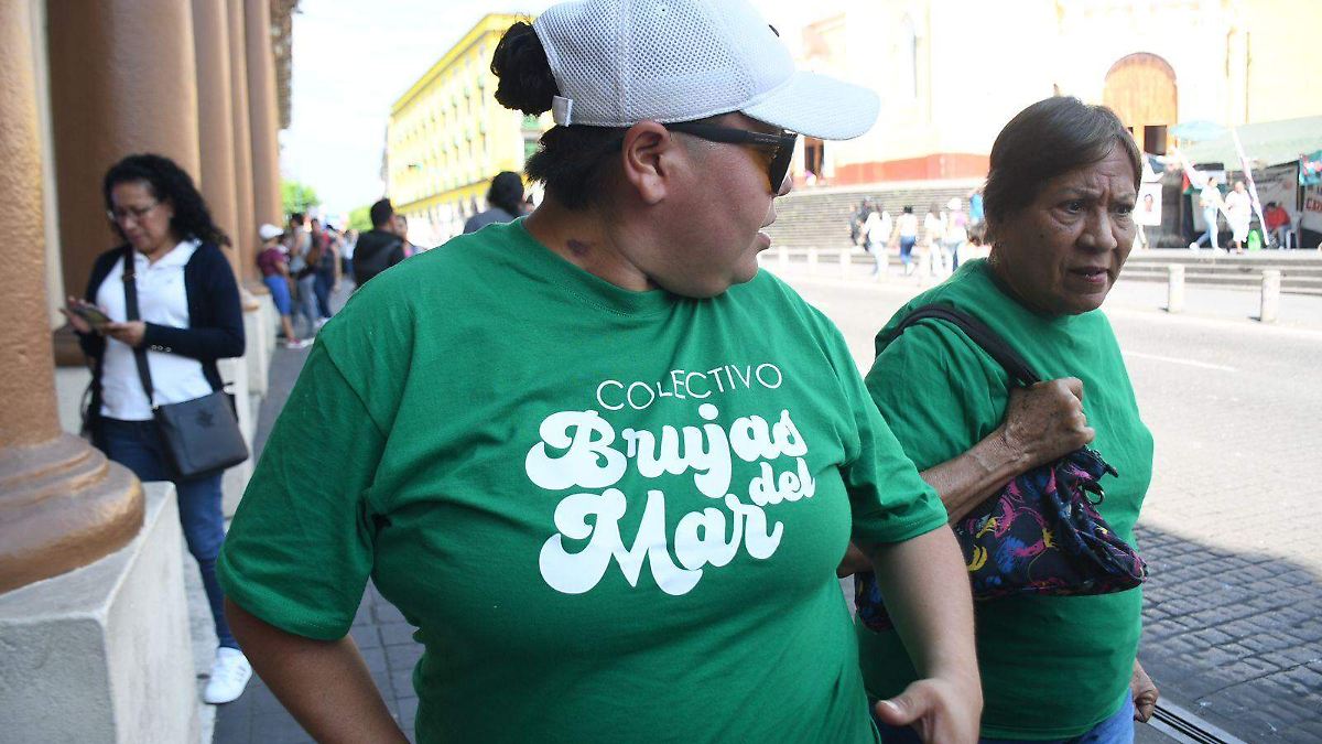 Las brujas del mar analiza tomar medias legales por uso de su nombre sin  autorización en marcha de Xalapa - Diario de Xalapa | Noticias Locales,  Policiacas, sobre México, Veracruz, y el Mundo