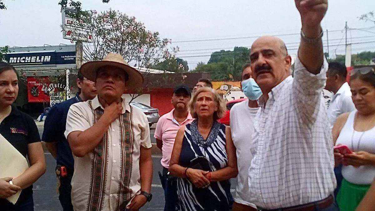 Colapso en avenida Ruiz Cortines