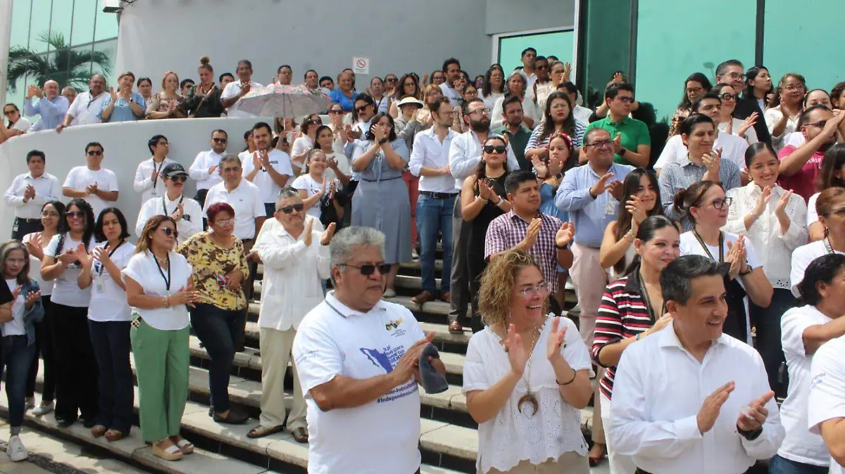 En el Día del Abogado, trabajadores del PJF se pronuncian contra reforma 