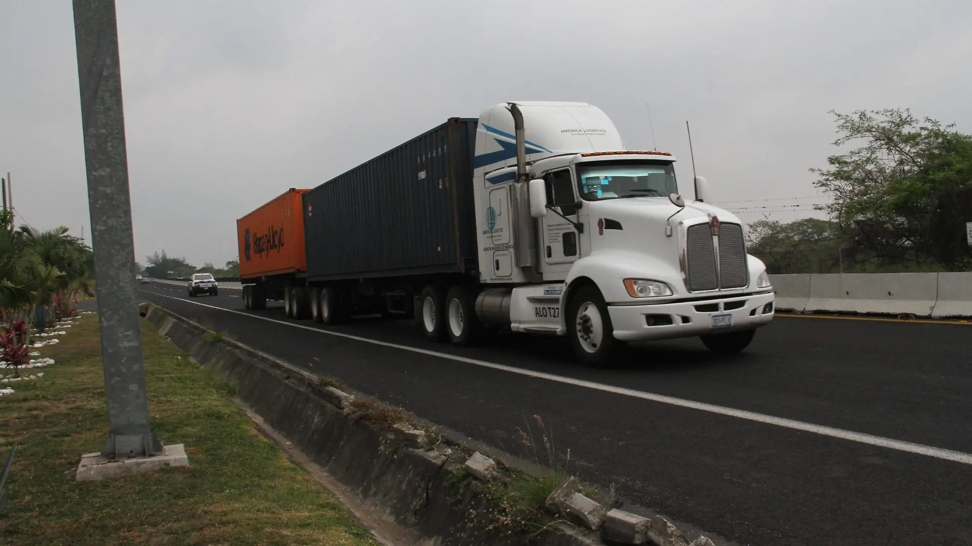 JE09May018CarreteraXalapa-Veracruz