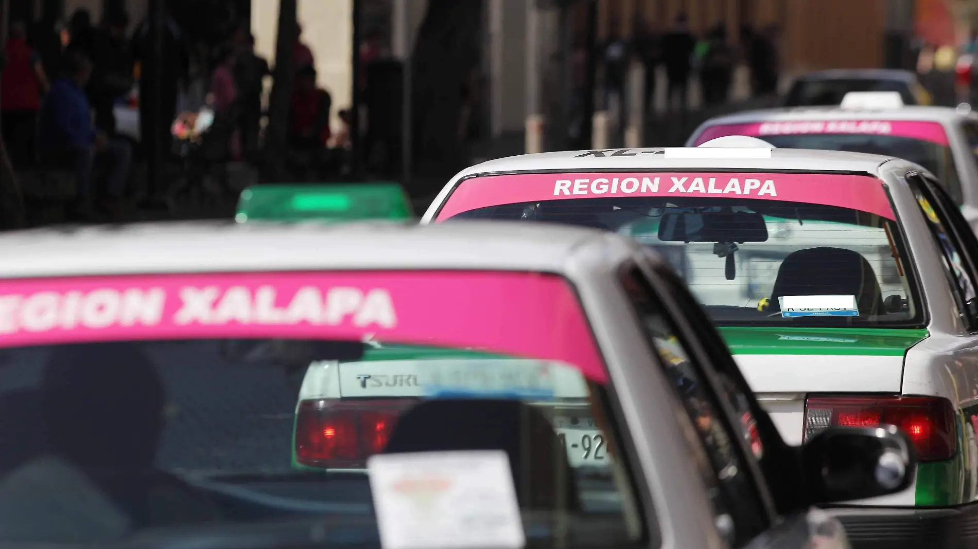 ¿Aumentarán tarifas los taxis de Xalapa? En 2024 podría ocurrir 