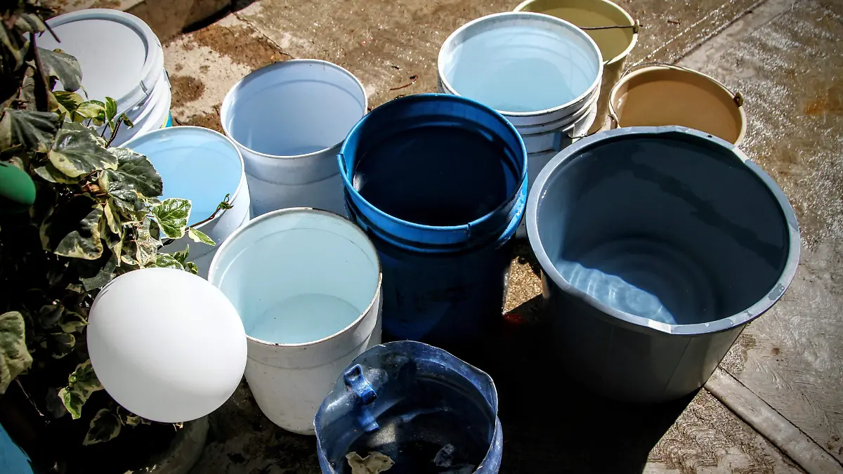 26 bloqueos viales por desabasto de agua en Xalapa necesitaron intervención de la policía