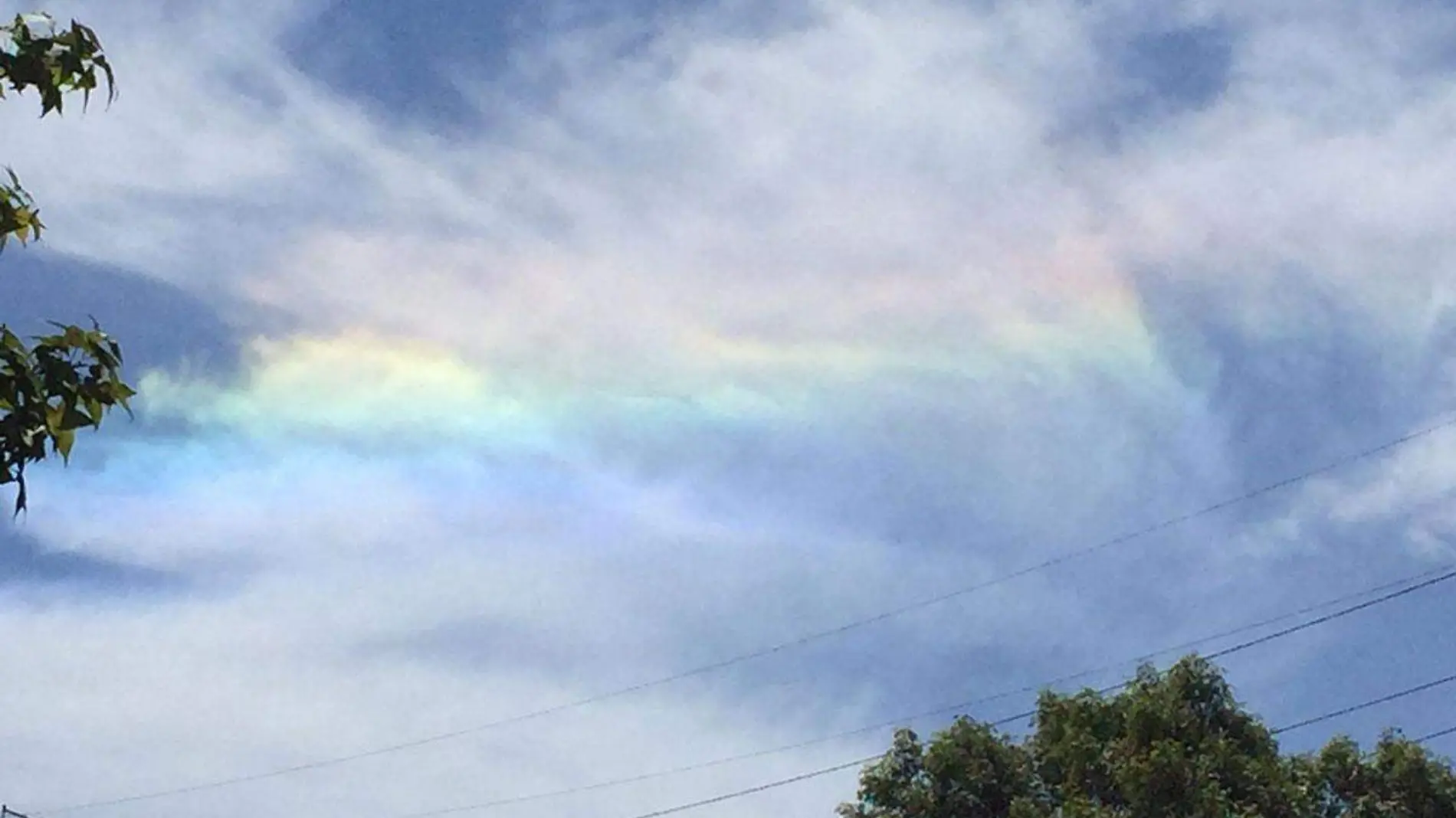 Nube-arcoiris-en-Xalapa