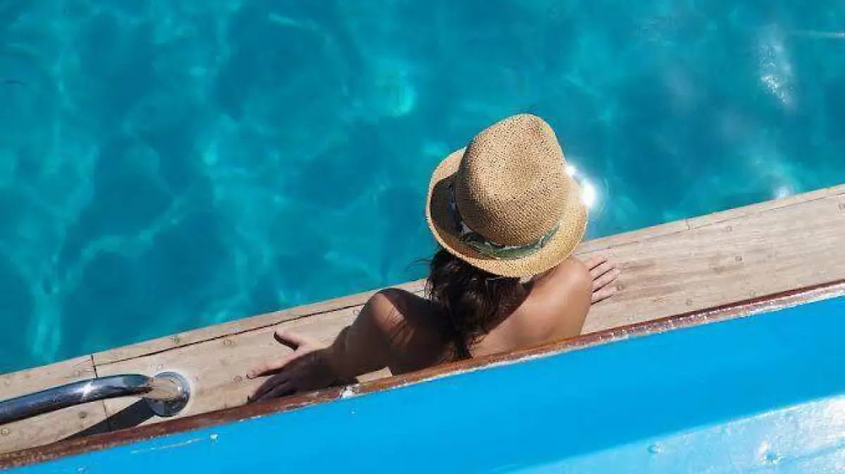 Cuándo son las vacaciones de semana santa y el puente de abril?
